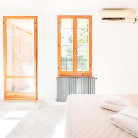 Teagarden Centro Storico Apartmán Boloňa